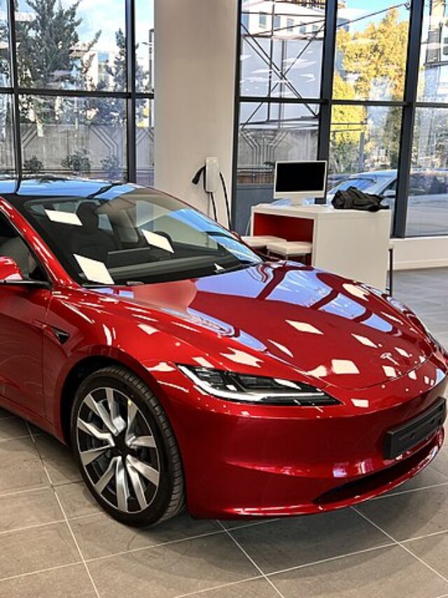 Upgraded_Tesla_Model_3_-_2023_-_Exterior